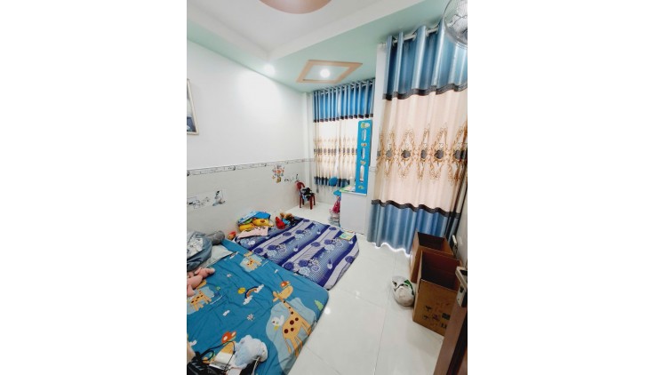 Gíá chỉ 4.5 TỶ TL! 36M², 2Tầng/3Pn, HẺM XE HƠI-P1 Gò Vấp!